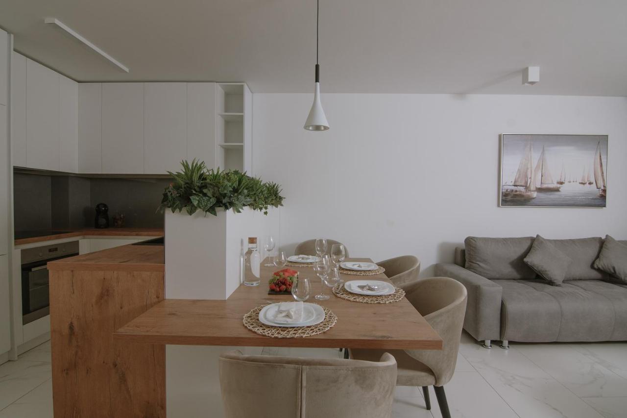 Apartments Adriatic Pearl Trogir Eksteriør bilde