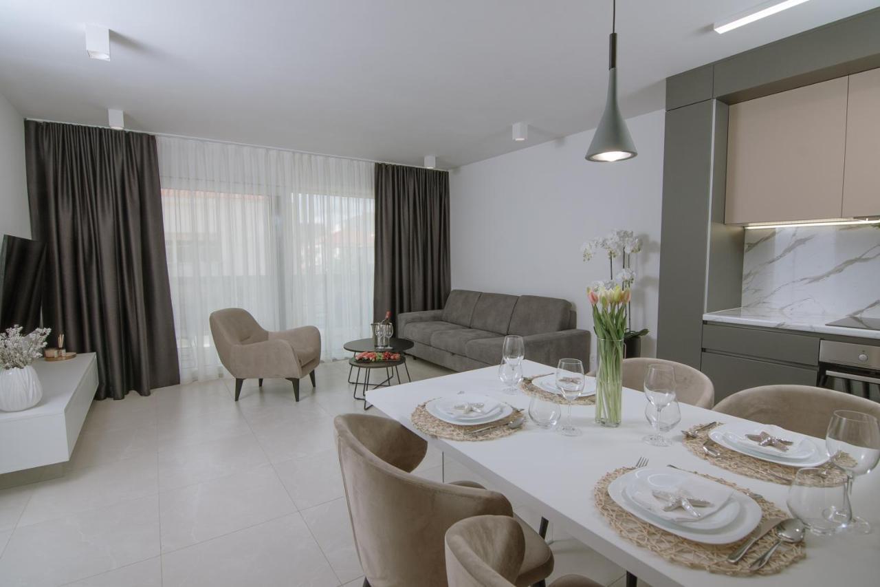 Apartments Adriatic Pearl Trogir Eksteriør bilde