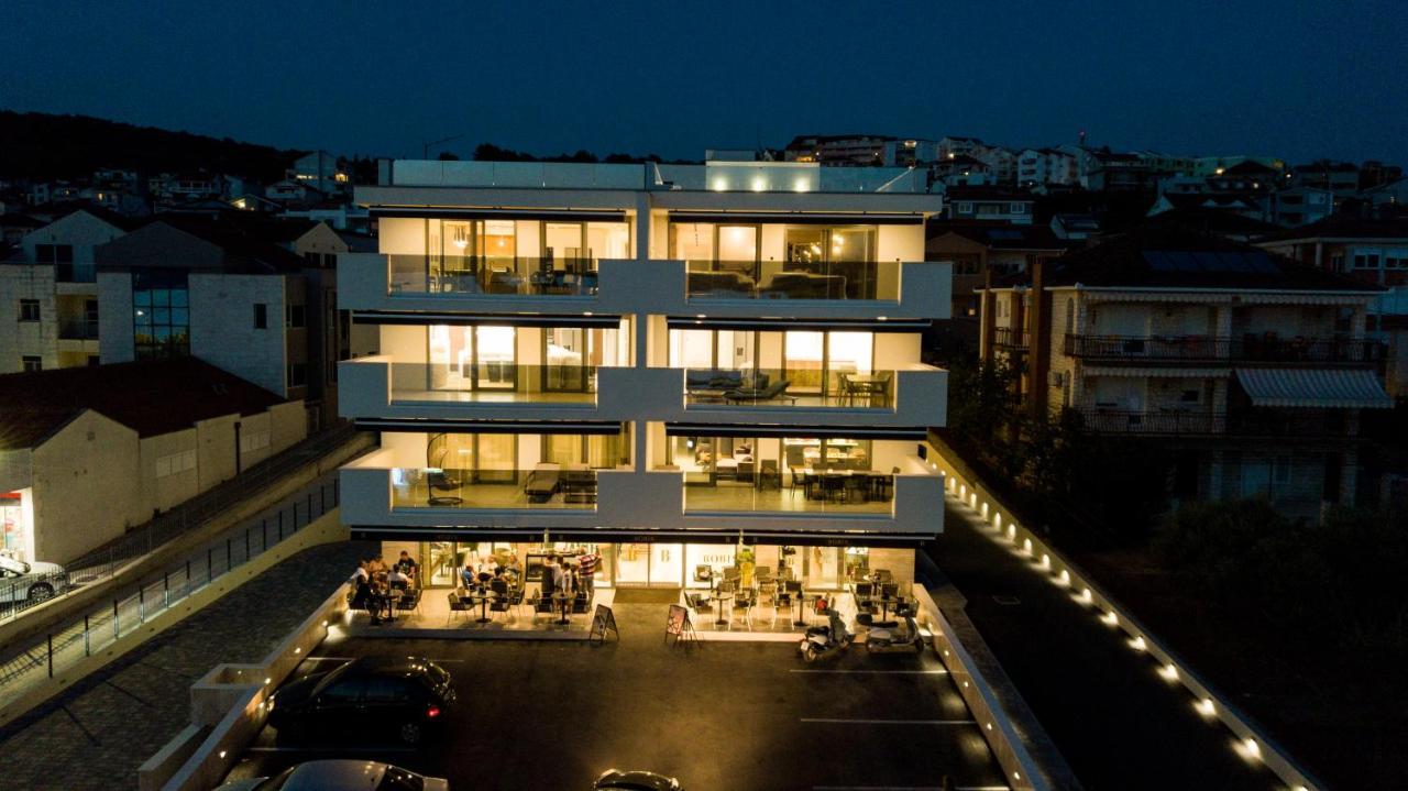 Apartments Adriatic Pearl Trogir Eksteriør bilde