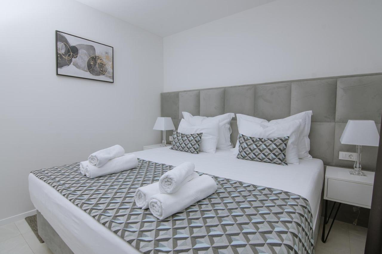 Apartments Adriatic Pearl Trogir Eksteriør bilde